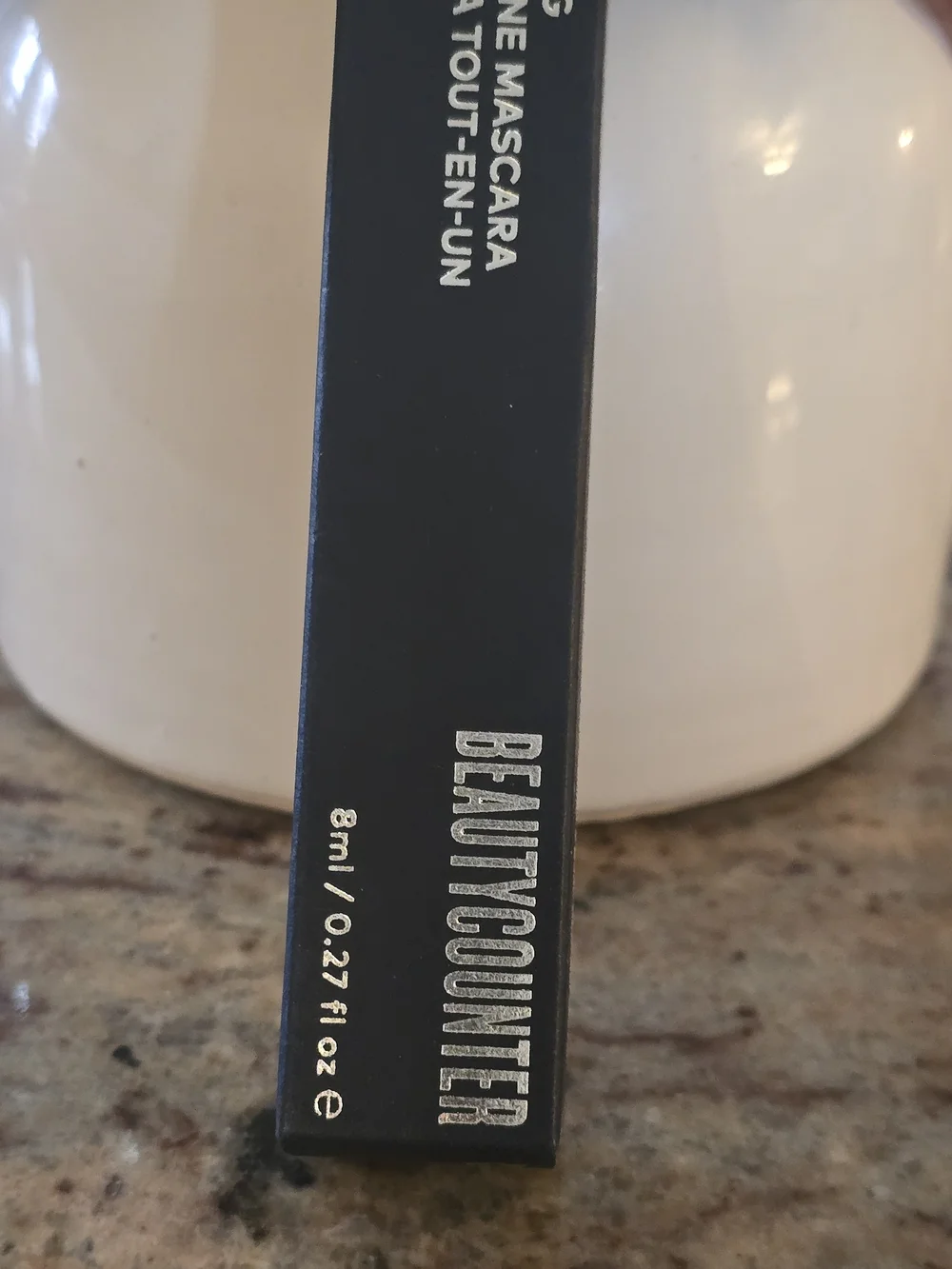 Beautycounter Think Big All- In- One Lengthening Mascara in Black ✨ FREE GIFT ✨